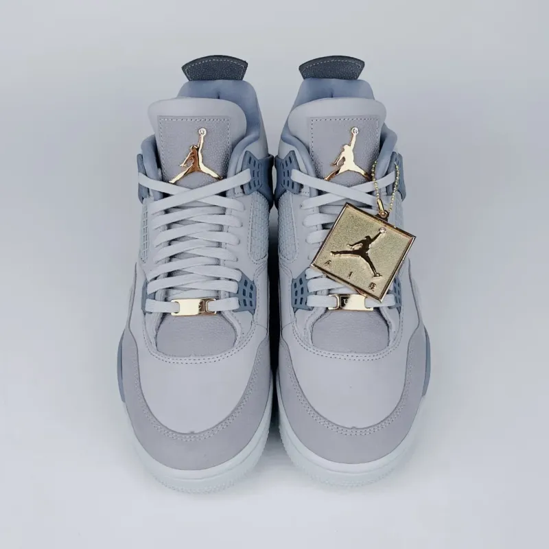 Jordan 4 Retro 