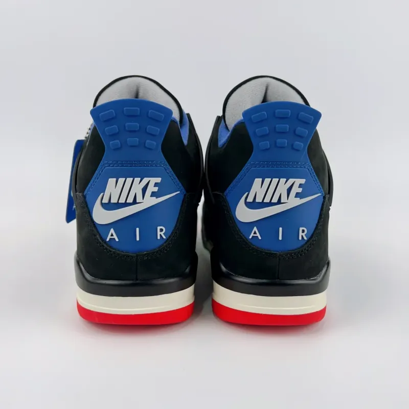 Air Jordan 4 