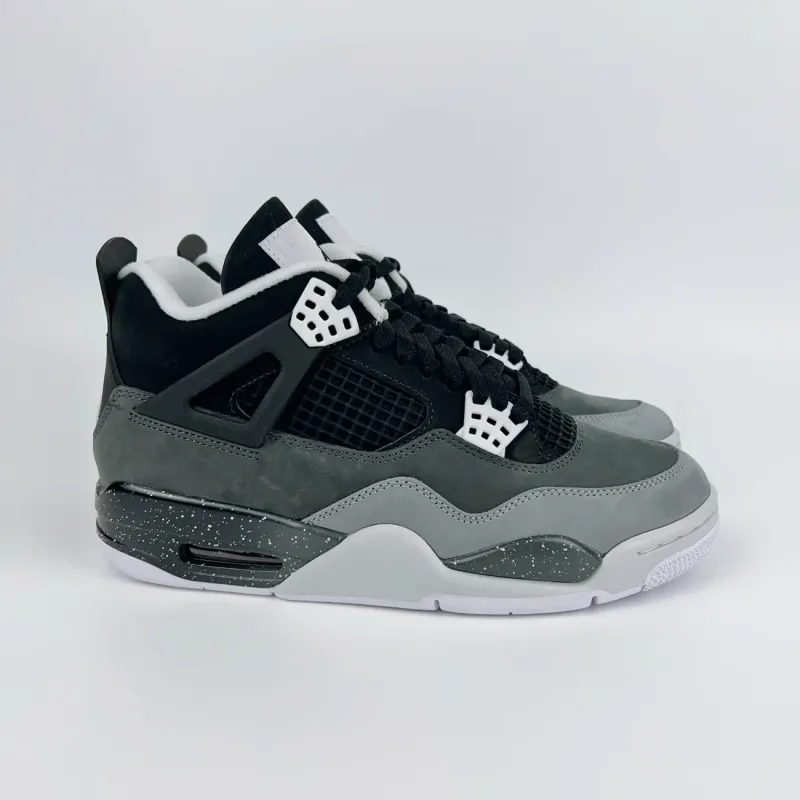 Air Jordan 4 