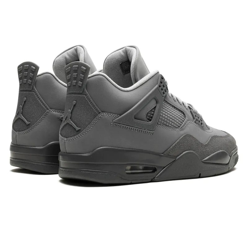 Air Jordan 4 