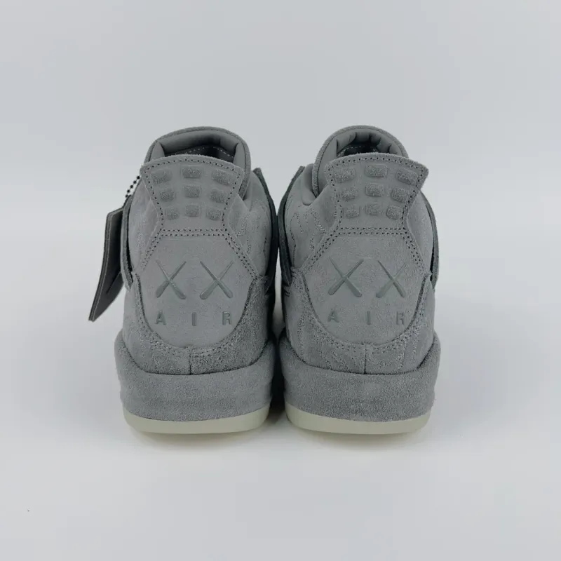 Air Jordan 4 