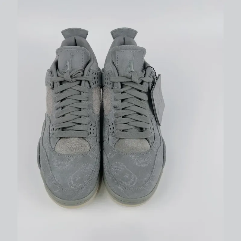 Air Jordan 4 