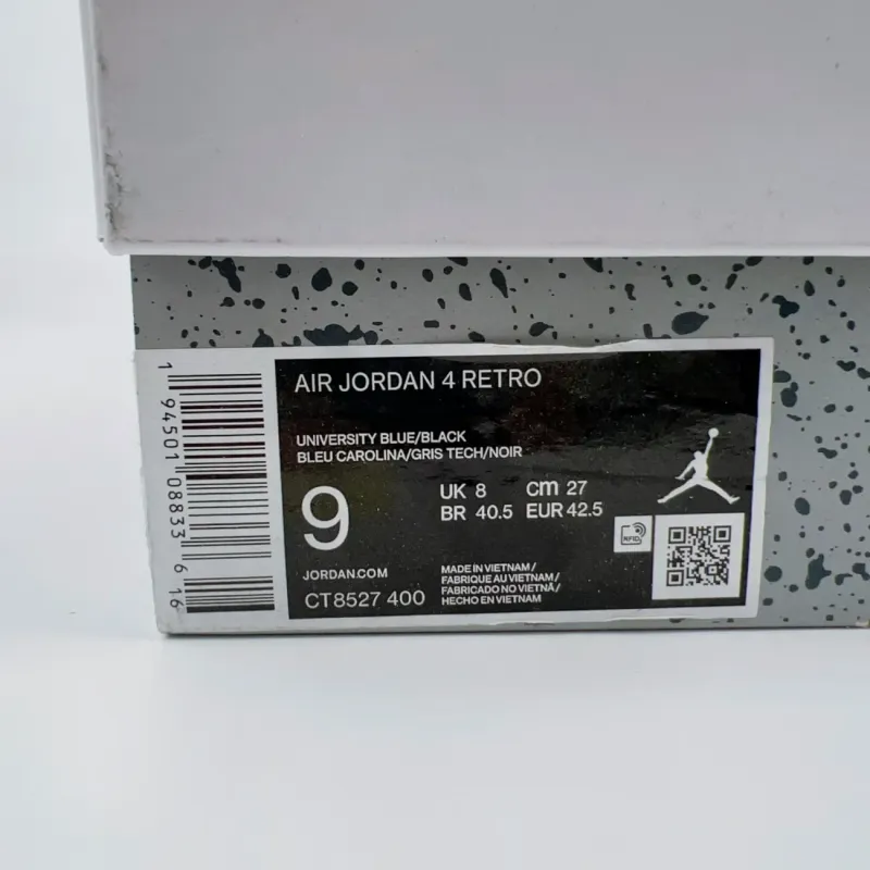 Air Jordan 4 Retro 