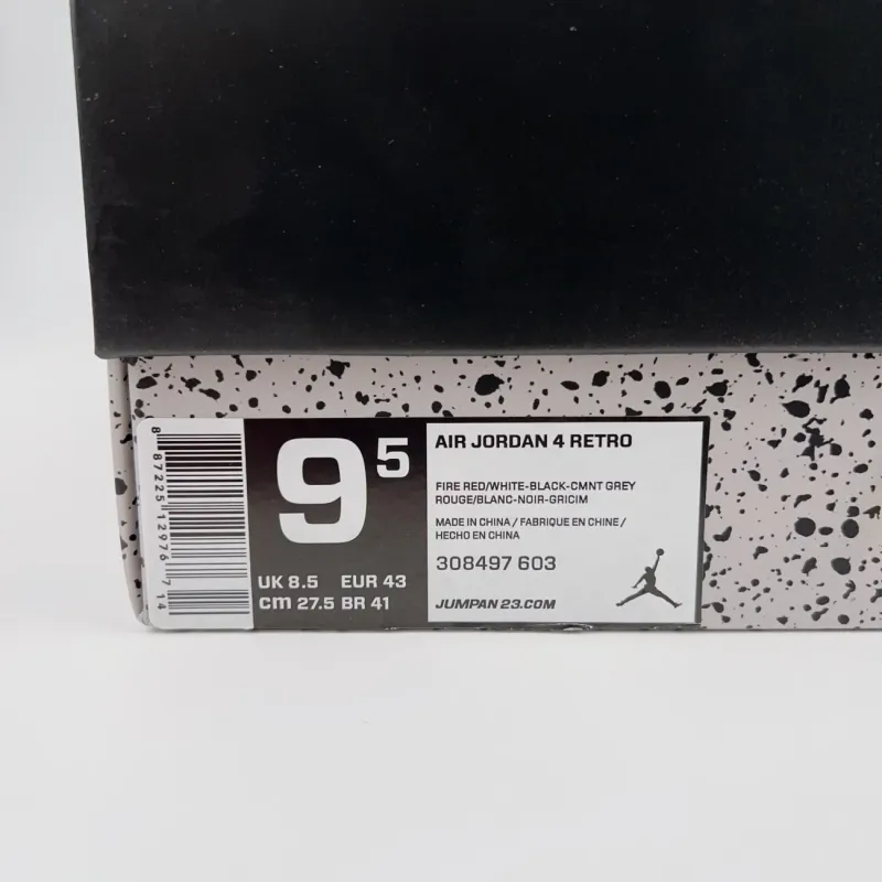 Air Jordan 4 Retro 