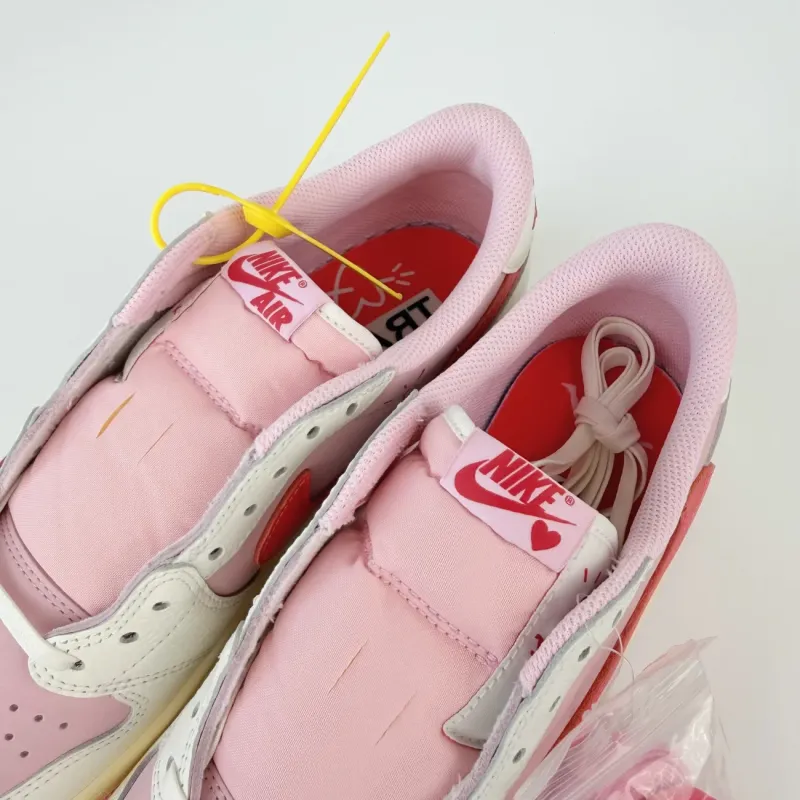 Air Jordan 1 Low OG 