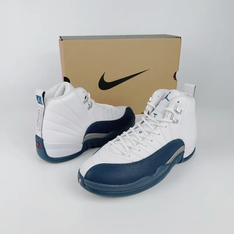 Air Jordan 12 