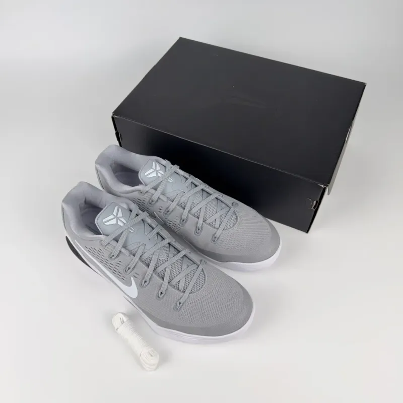 Nike Kobe 9 EM Low Protro TB 