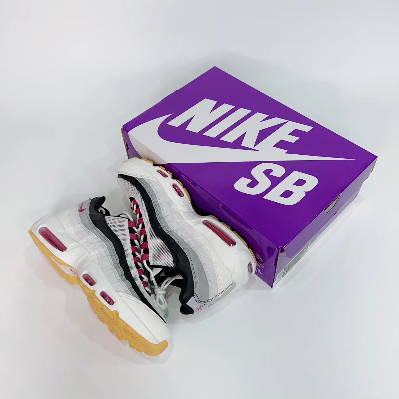 Img 5494 Jpg (1) - www.gxsole.com