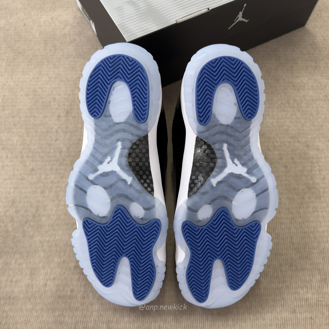 Air Jordan 11 Retro Space Jam 2026 Ct8012 900 (17) - www.newkick.org Air Jordan 11 Retro Space Jam 2026 Ct8012 900 (17) - www.newkick.org