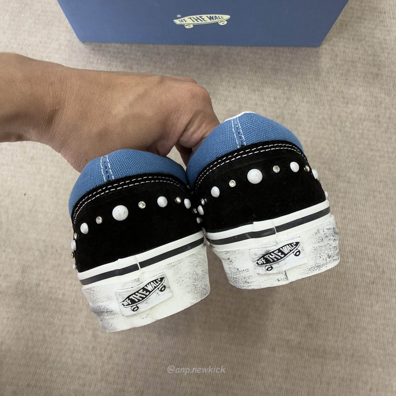 Vans Old Skool 36 Pearlised Studded Sneakers Vn000e8vhle1 (9) - www.newkick.org Vans Old Skool 36 Pearlised Studded Sneakers Vn000e8vhle1 (9) - www.newkick.org