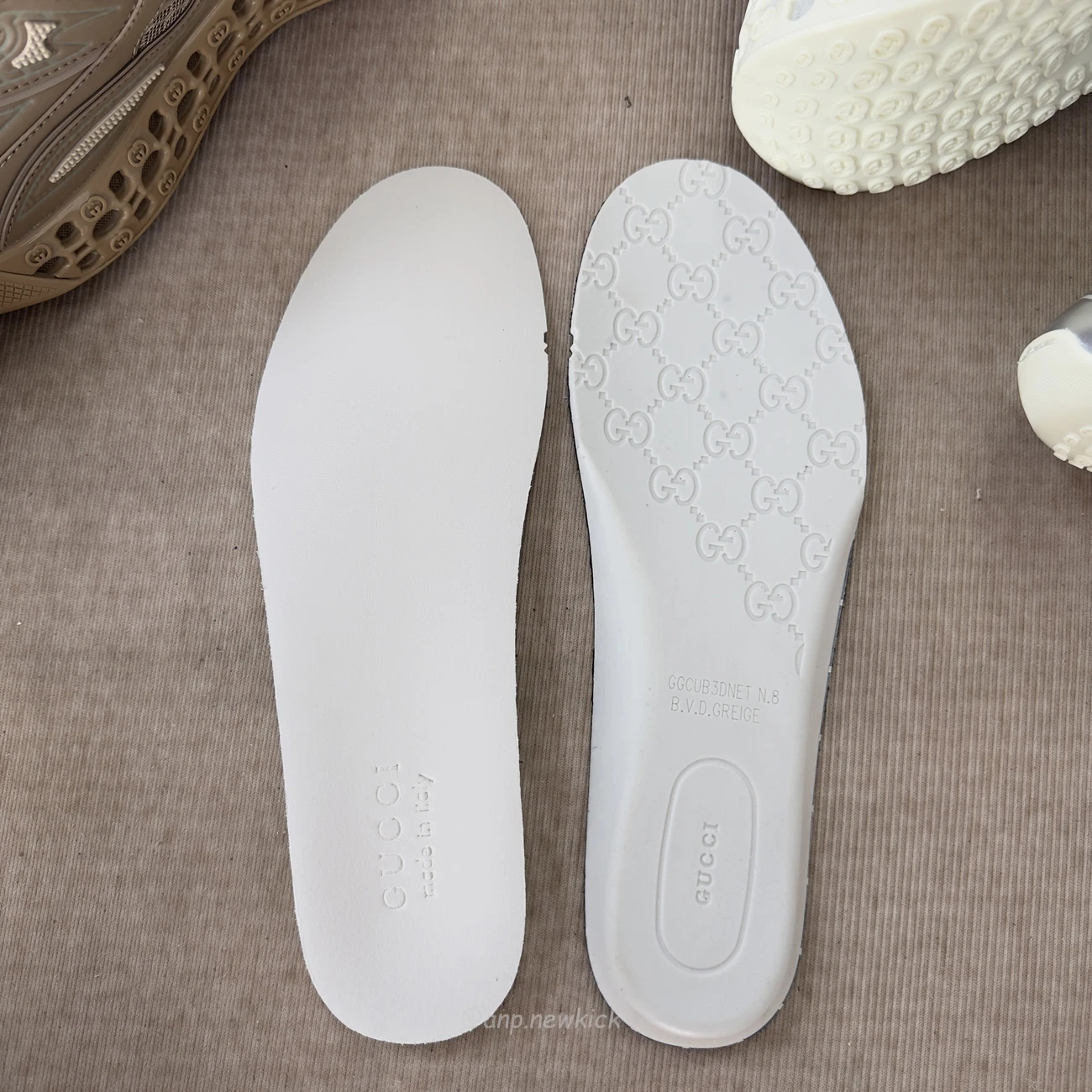 Gucci Cub3d Sneaker Light Grey White Brown Demetra 819709 Faebe 2847 (12) - www.newkick.vip Gucci Cub3d Sneaker Light Grey White Brown Demetra 819709 Faebe 2847 (12) - www.newkick.vip