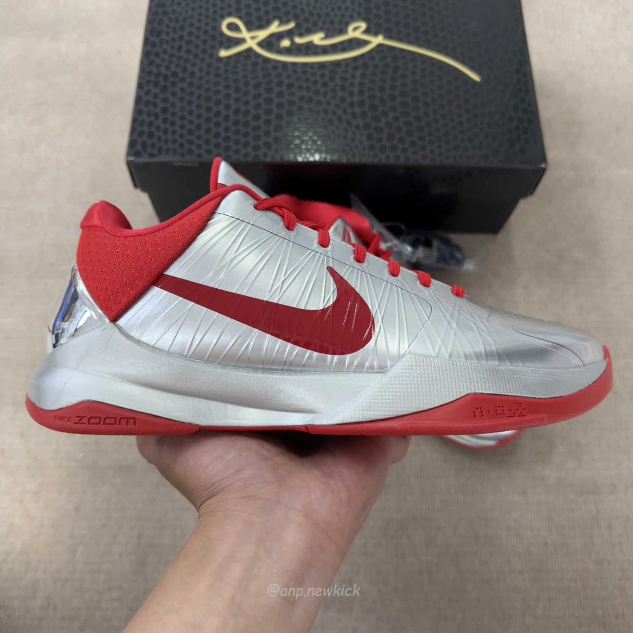 Nike Kobe 5 Protro Caitlin Clark Rookie Of The Year Iv2712 001 (6) - www.newkick.org Nike Kobe 5 Protro Caitlin Clark Rookie Of The Year Iv2712 001 (6) - www.newkick.org