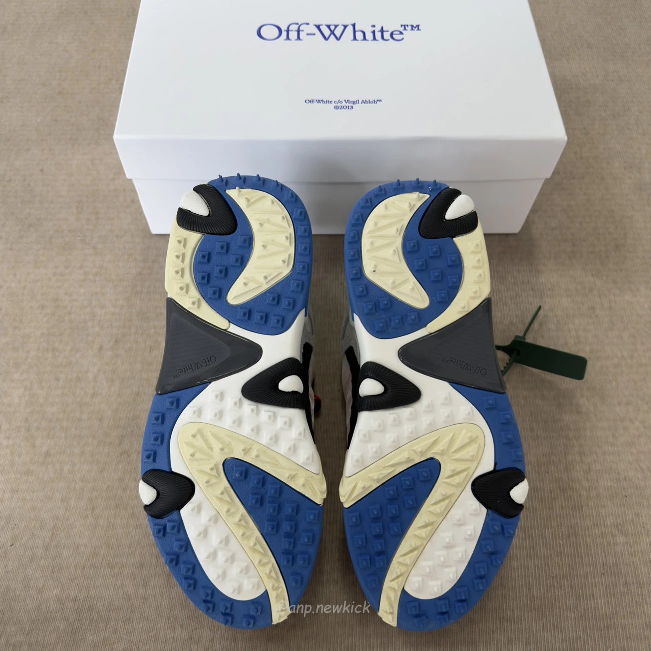 Off White Odsy 2000 White Black Blue Omia190s22fab0010145 (5) - www.newkick.org Off White Odsy 2000 White Black Blue Omia190s22fab0010145 (5) - www.newkick.org