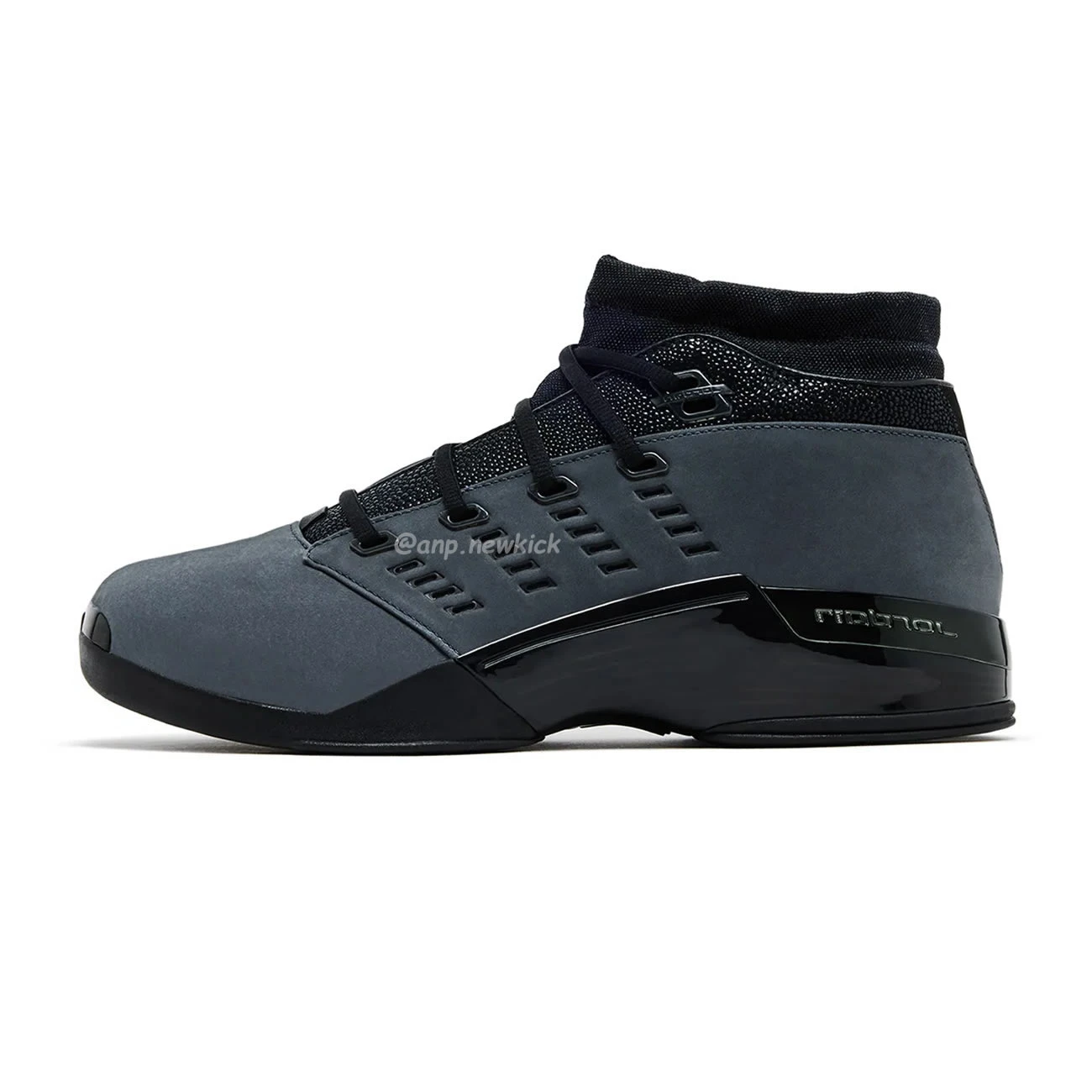 Air Jordan 17 Retro Low Black Pack Iz2638 001 (1) - www.newkick.org