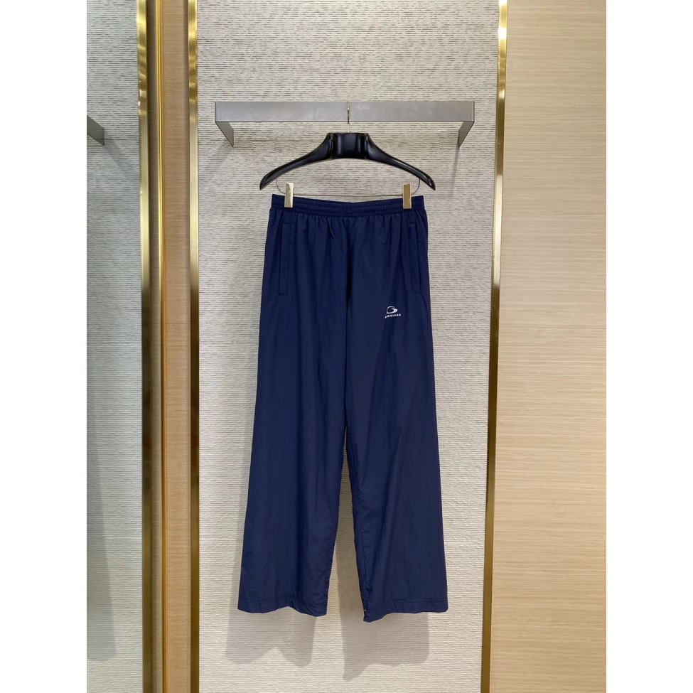 Balenciaga Balenciaga Loose Elasticwaist Sport Pants (2) - www.newkick.org Balenciaga Balenciaga Loose Elasticwaist Sport Pants (2) - www.newkick.org