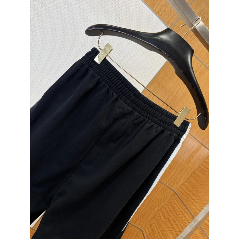 Balenciaga X Nba Collaboration Track Pants Black For Men (7) - www.newkick.org Balenciaga X Nba Collaboration Track Pants Black For Men (7) - www.newkick.org