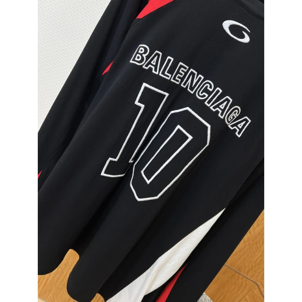 Balenciaga X Nba Oversized Long Sleeve T Shirt Black Multicolor (5) - www.newkick.org Balenciaga X Nba Oversized Long Sleeve T Shirt Black Multicolor (5) - www.newkick.org
