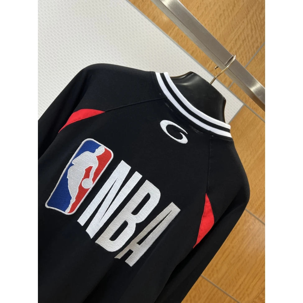 Balenciaga X Nba Oversized Long Sleeve T Shirt Black Multicolor (7) - www.newkick.org Balenciaga X Nba Oversized Long Sleeve T Shirt Black Multicolor (7) - www.newkick.org