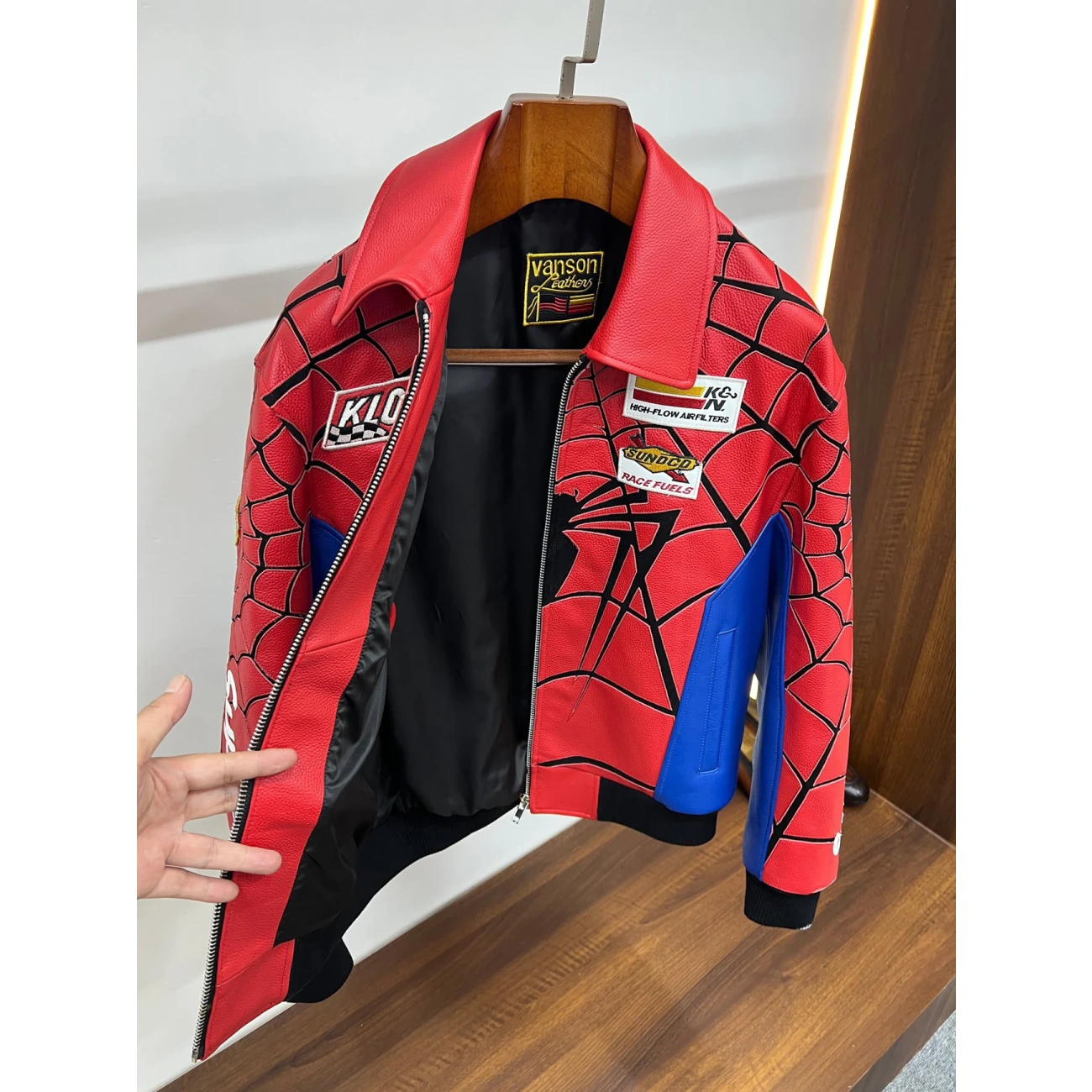 Supreme Vanson Leathers Spider Man Jacket Multicolor Ss26 (10) - www.newkick.org