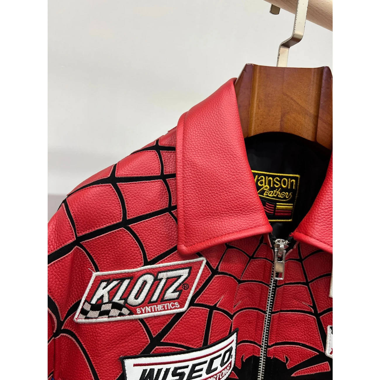 Supreme Vanson Leathers Spider Man Jacket Multicolor Ss26 (3) - www.newkick.org