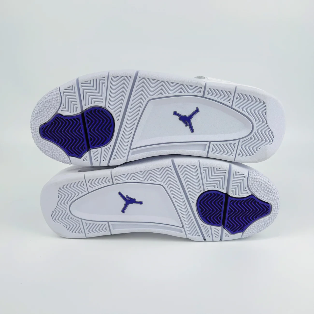 Air Jordan 4 Retro Metallic Pack Purple Gx Batch Factory Ct8527 115 (9) - www.gxsole.com Air Jordan 4 Retro Metallic Pack Purple Gx Batch Factory Ct8527 115 (9) - www.gxsole.com