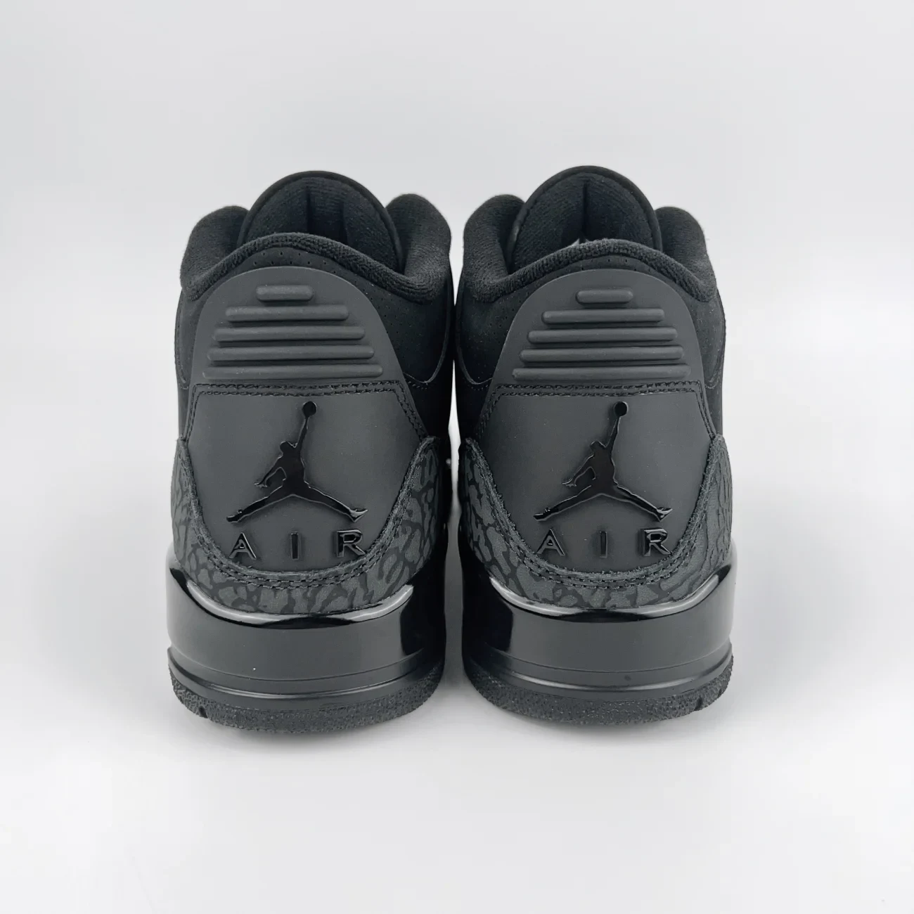 Air Jordan 3 Black Cat 2025 Gx Batch Factory Ct8532 001 (12) - www.gxsole.com Air Jordan 3 Black Cat 2025 Gx Batch Factory Ct8532 001 (12) - www.gxsole.com
