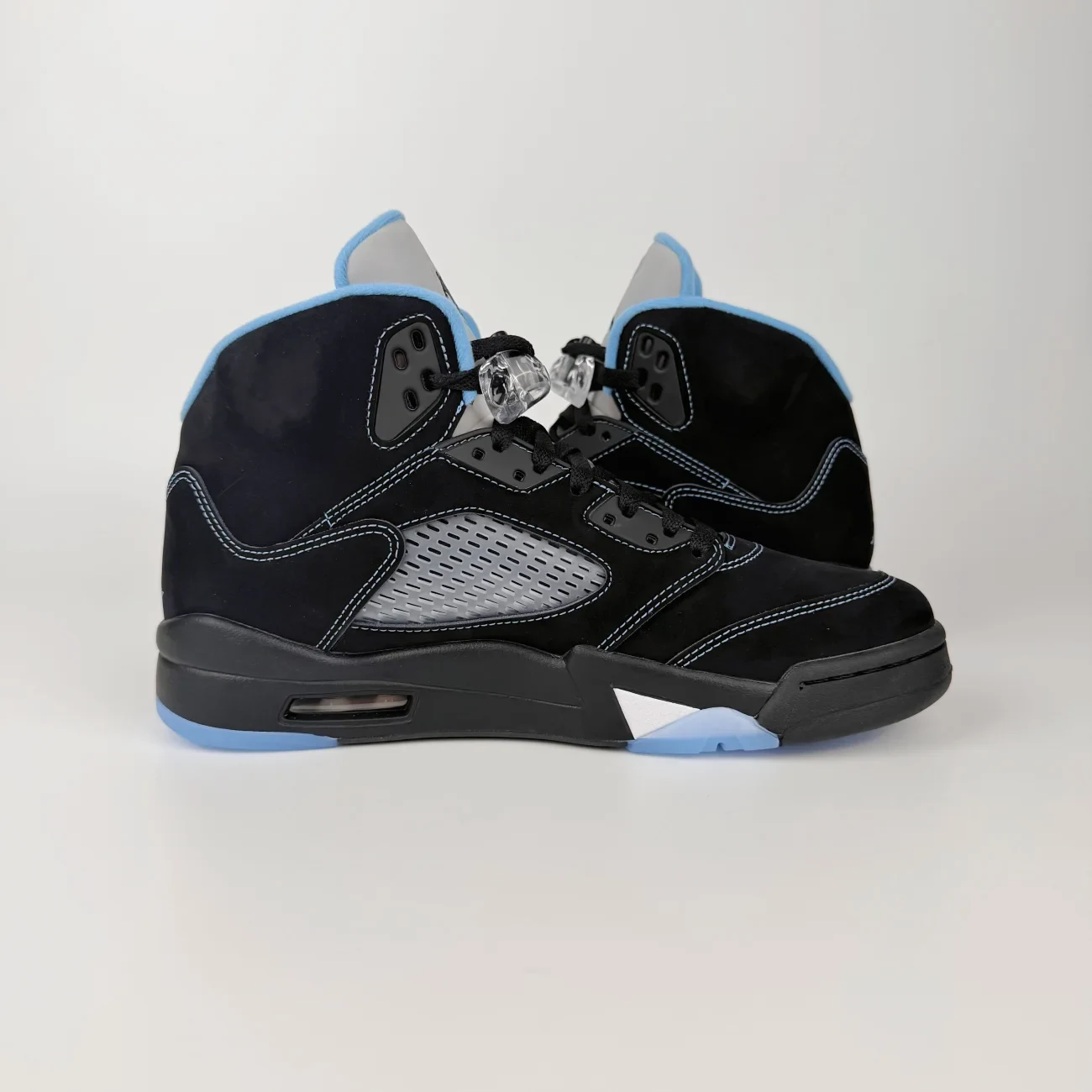 Air Jordan 5 Black University Blue 2026 Gx Batch Factory Dd0587 008 (17) - www.gxsole.com Air Jordan 5 Black University Blue 2026 Gx Batch Factory Dd0587 008 (17) - www.gxsole.com