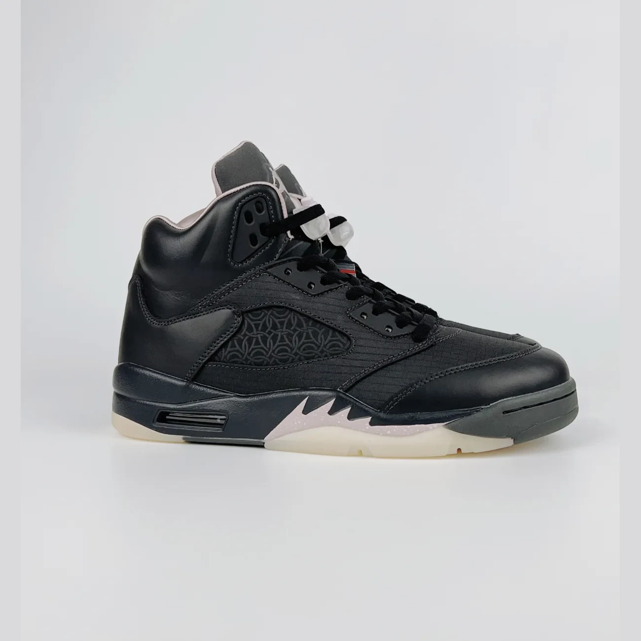 Air Jordan 5 Paris Saint Germain Gx Batch Factory Hq3004 001 (7) - www.gxsole.com Air Jordan 5 Paris Saint Germain Gx Batch Factory Hq3004 001 (7) - www.gxsole.com