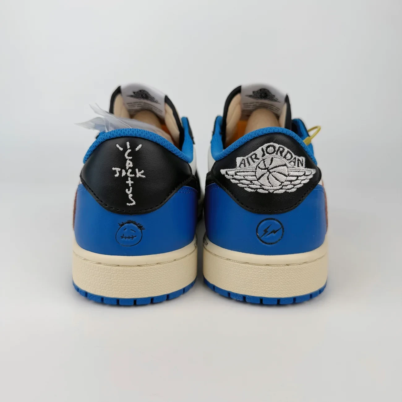 Air Jordan 1 Low Og Sp Travis Scott Fragment Gx Batch Factory Dm7866 140 (12) - www.gxsole.com Air Jordan 1 Low Og Sp Travis Scott Fragment Gx Batch Factory Dm7866 140 (12) - www.gxsole.com