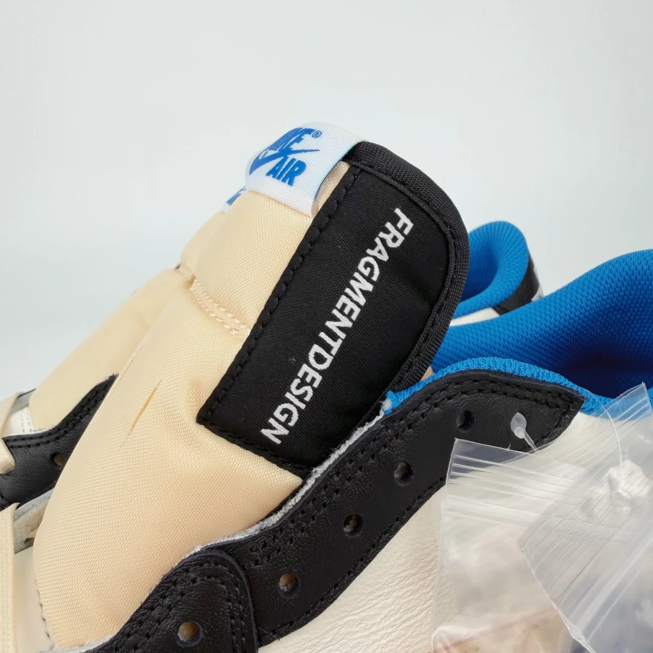 Air Jordan 1 Low Og Sp Travis Scott Fragment Gx Batch Factory Dm7866 140 (16) - www.gxsole.com Air Jordan 1 Low Og Sp Travis Scott Fragment Gx Batch Factory Dm7866 140 (16) - www.gxsole.com