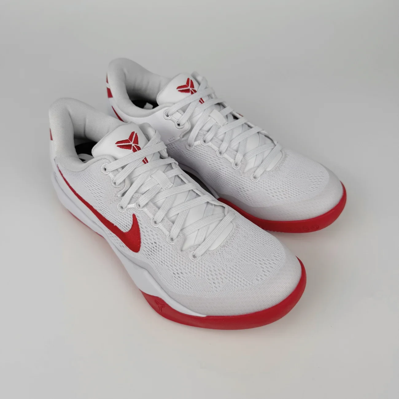 Nike Kobe 8 Protro Tb Promo White University Red Gx Batch Factory Hm6469 101 (4) - www.gxsole.com Nike Kobe 8 Protro Tb Promo White University Red Gx Batch Factory Hm6469 101 (4) - www.gxsole.com