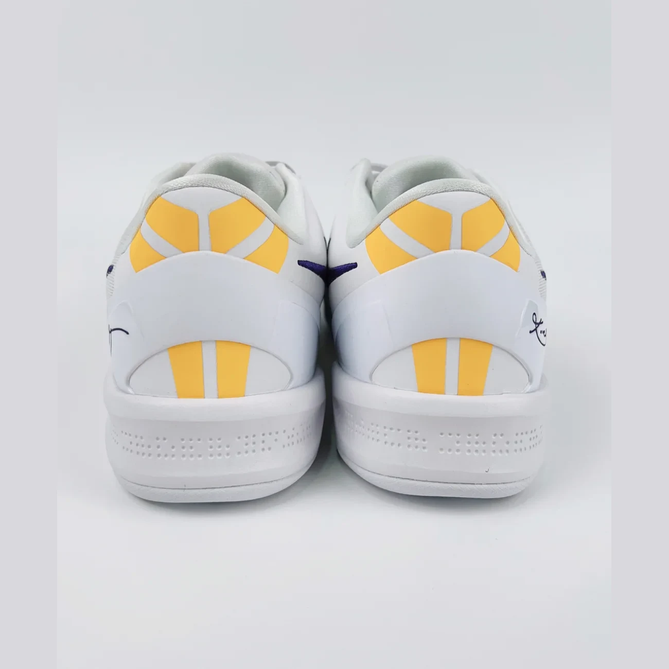 Nike Kobe 8 Protro Lakers Home Gx Batch Factory Hf9550 100 (11) - www.gxsole.com Nike Kobe 8 Protro Lakers Home Gx Batch Factory Hf9550 100 (11) - www.gxsole.com