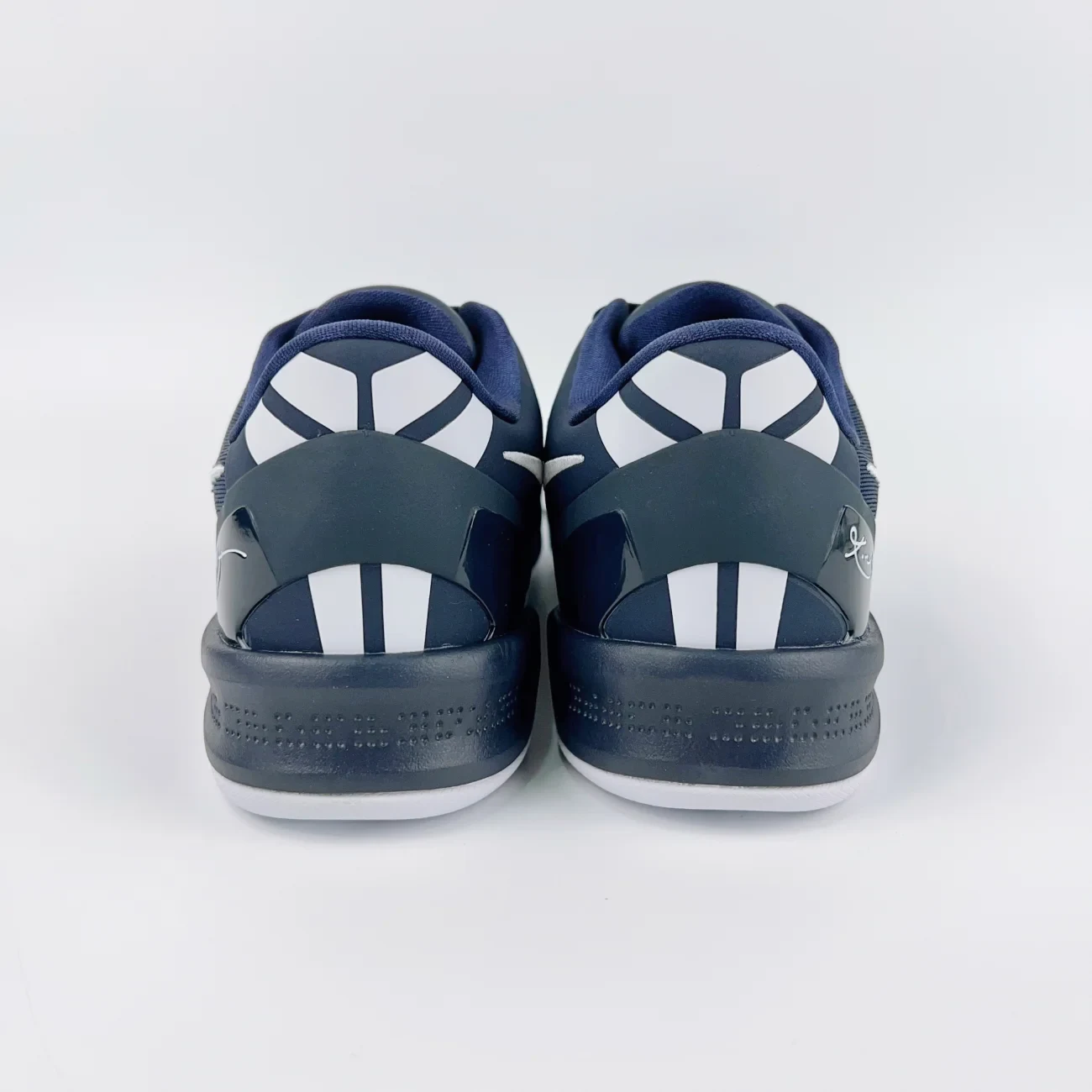 Nike Kobe 8 Protro College Navy Gx Batch Factory Hf9550 400 (9) - www.gxsole.com Nike Kobe 8 Protro College Navy Gx Batch Factory Hf9550 400 (9) - www.gxsole.com