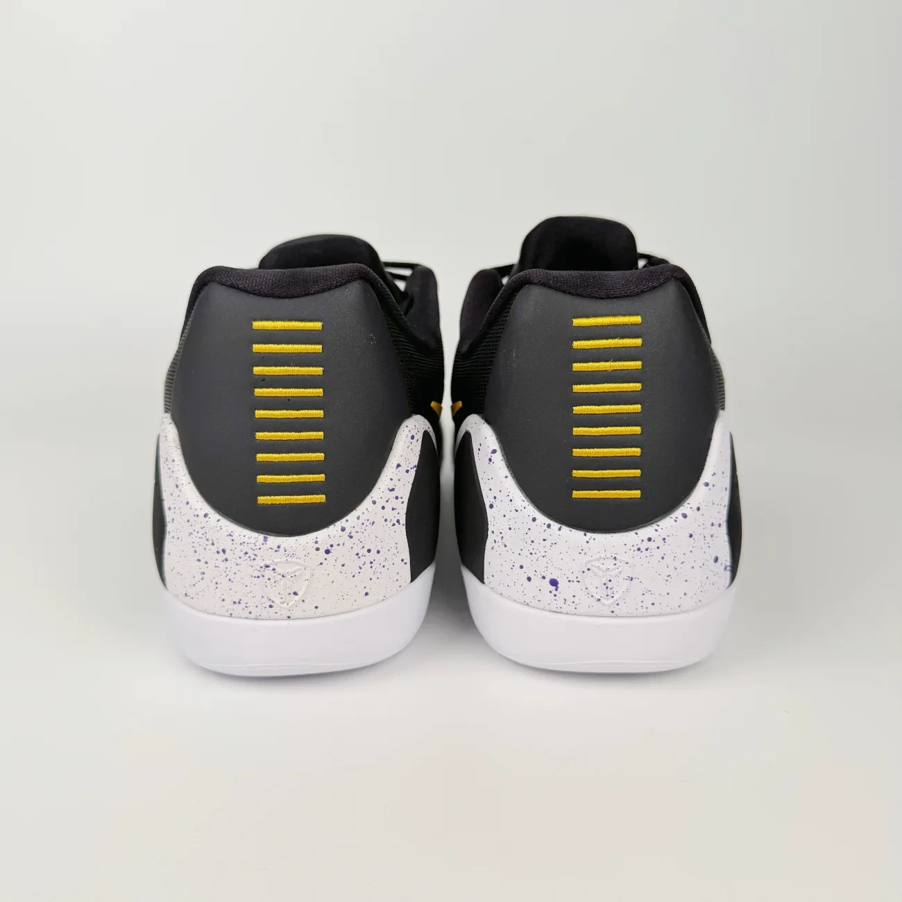 Nike Kobe 9 Em Tb Lakers Away Gx Batch Factory Ih1401 002 (4) - www.gxsole.com Nike Kobe 9 Em Tb Lakers Away Gx Batch Factory Ih1401 002 (4) - www.gxsole.com