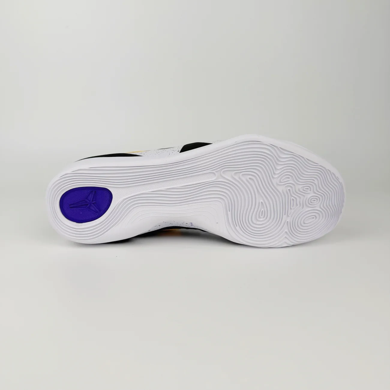 Nike Kobe 9 Em Tb Lakers Away Gx Batch Factory Ih1401 002 (7) - www.gxsole.com Nike Kobe 9 Em Tb Lakers Away Gx Batch Factory Ih1401 002 (7) - www.gxsole.com