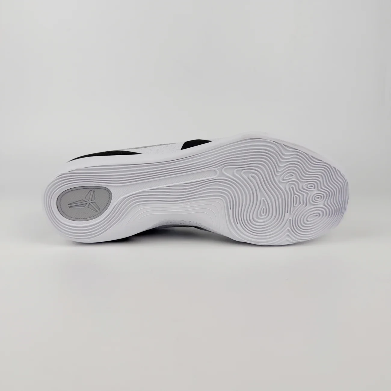 Nike Kobe 9 Em Low Protro Tb Wolf Grey Gx Batch Factory Ih1401 001 (11) - www.gxsole.com Nike Kobe 9 Em Low Protro Tb Wolf Grey Gx Batch Factory Ih1401 001 (11) - www.gxsole.com