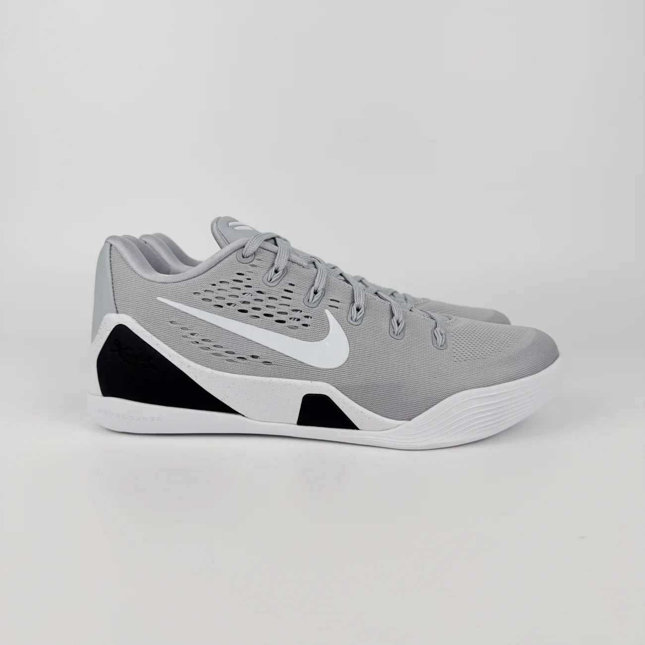 Nike Kobe 9 Em Low Protro Tb Wolf Grey Gx Batch Factory Ih1401 001 (8) - www.gxsole.com Nike Kobe 9 Em Low Protro Tb Wolf Grey Gx Batch Factory Ih1401 001 (8) - www.gxsole.com