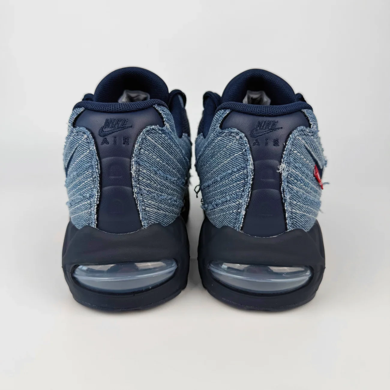 Nike Levis Air Max 95 Og Denim Obsidian Gx Batch Factory Hm4743 400 (11) - www.gxsole.com Nike Levis Air Max 95 Og Denim Obsidian Gx Batch Factory Hm4743 400 (11) - www.gxsole.com
