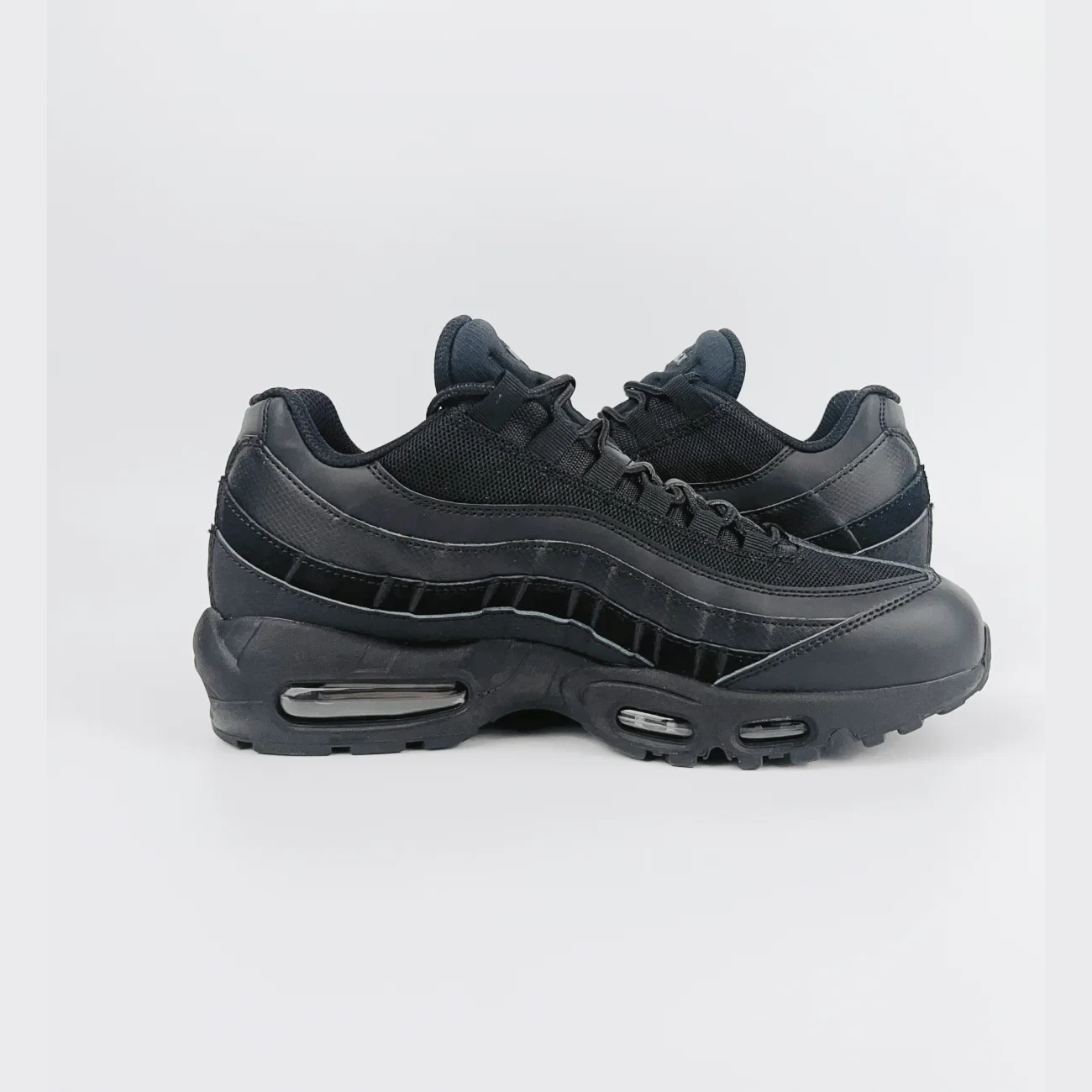Nike Air Max 95 Essential Triple Black Gx Batch Factory Ci3705 001 (12) - www.gxsole.com Nike Air Max 95 Essential Triple Black Gx Batch Factory Ci3705 001 (12) - www.gxsole.com