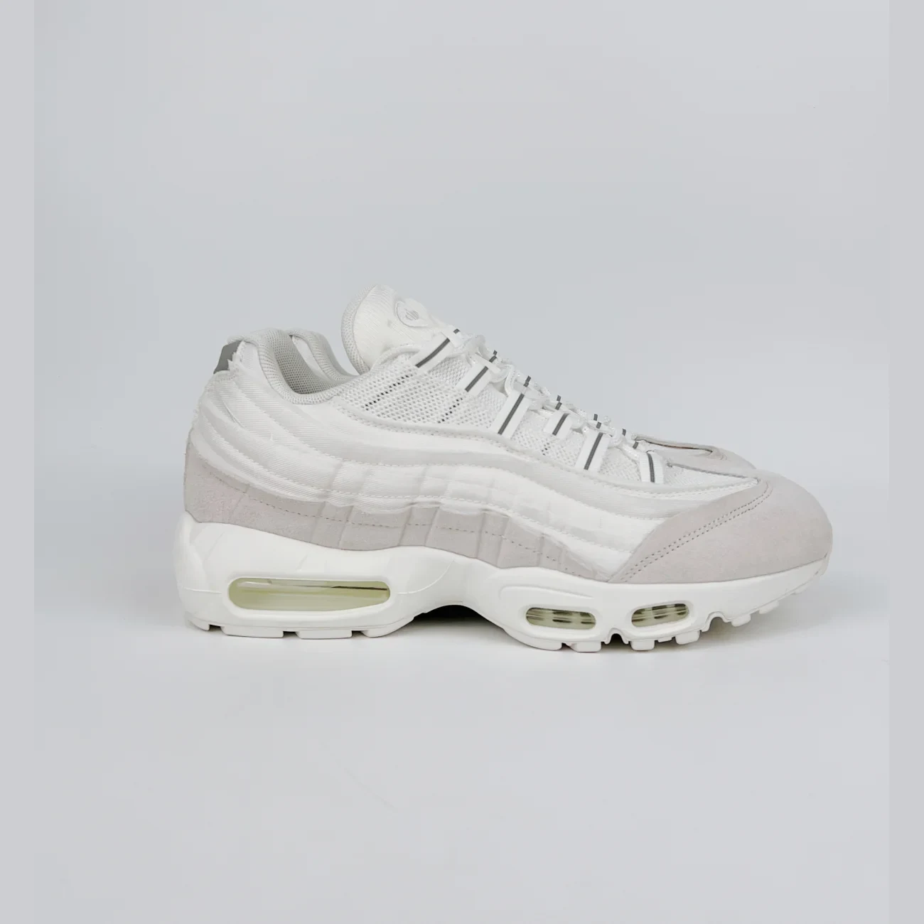 Nike Wmns Air Max 95 Premium Platinum White Gx Batch Factory 807443 018 (2) - www.gxsole.com Nike Wmns Air Max 95 Premium Platinum White Gx Batch Factory 807443 018 (2) - www.gxsole.com