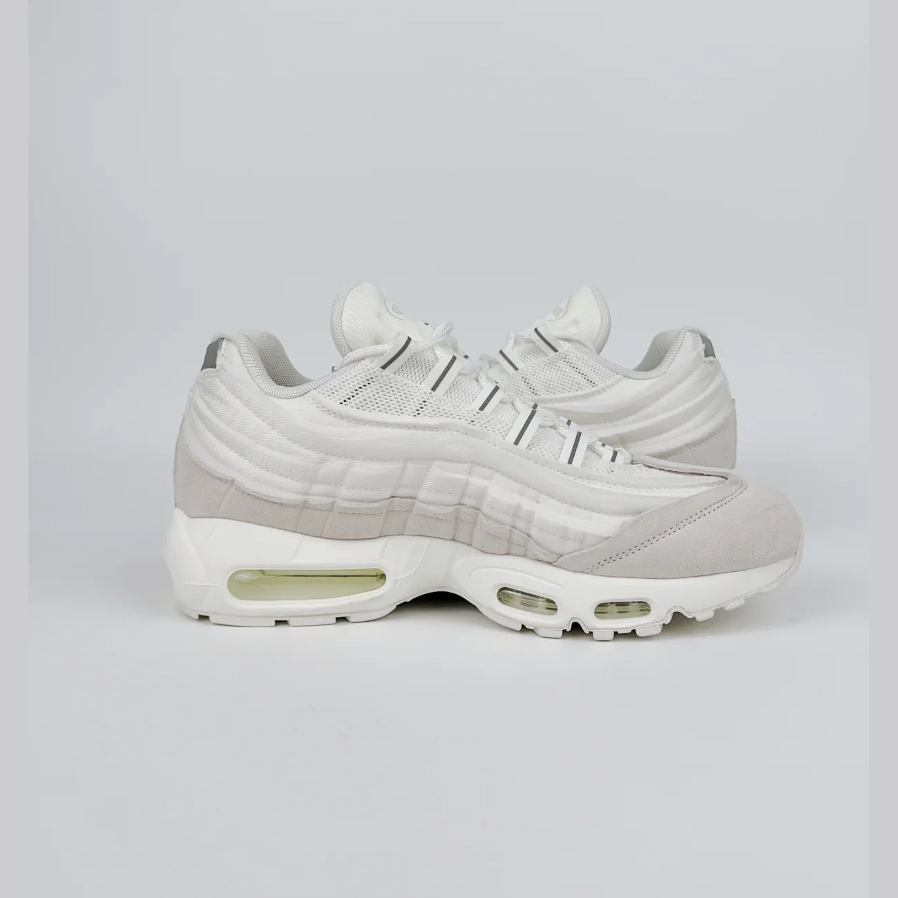 Nike Wmns Air Max 95 Premium Platinum White Gx Batch Factory 807443 018 (3) - www.gxsole.com Nike Wmns Air Max 95 Premium Platinum White Gx Batch Factory 807443 018 (3) - www.gxsole.com