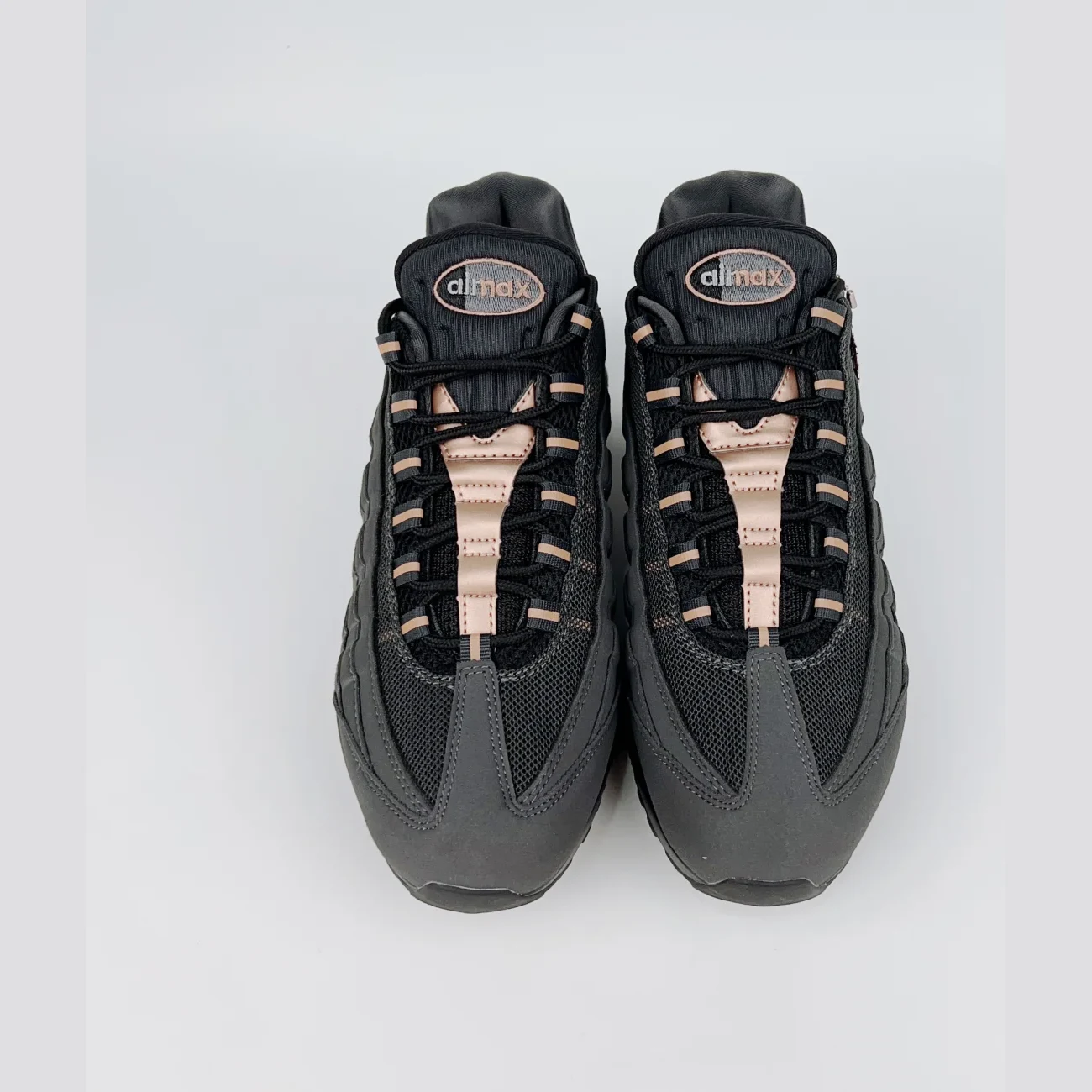 Central Cee X Nike Air Max 95 Live Yours Gx Batch Factory Hq6457 001 (6) - www.gxsole.com Central Cee X Nike Air Max 95 Live Yours Gx Batch Factory Hq6457 001 (6) - www.gxsole.com