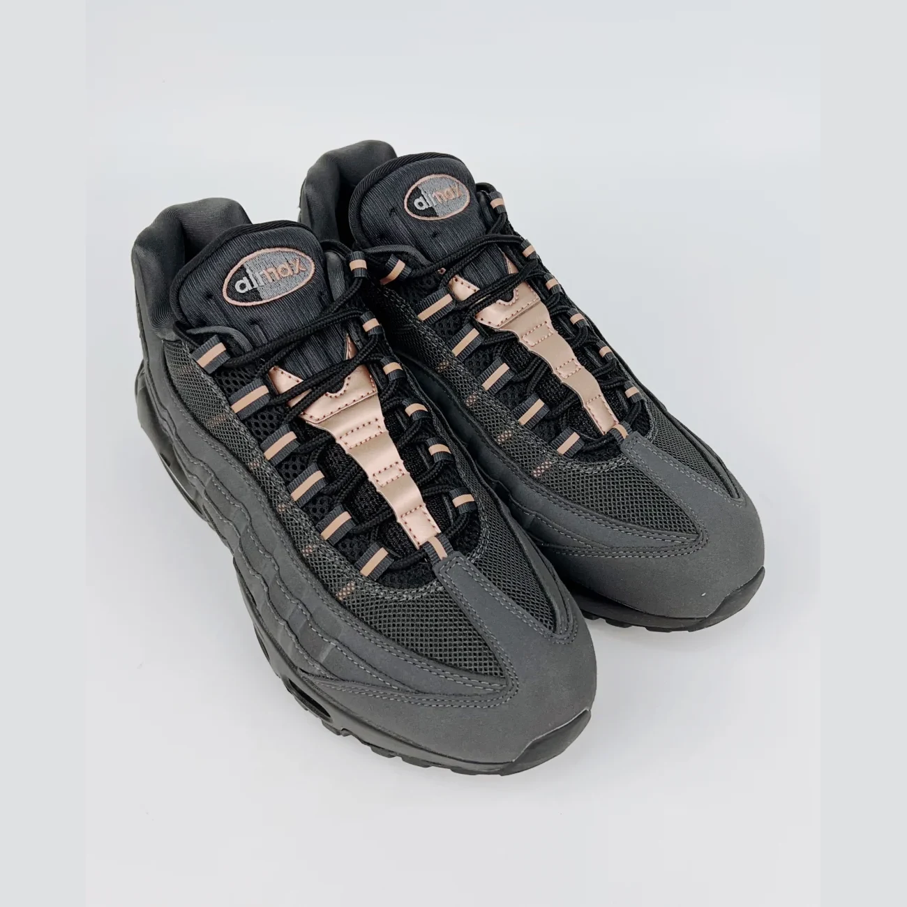Central Cee X Nike Air Max 95 Live Yours Gx Batch Factory Hq6457 001 (7) - www.gxsole.com Central Cee X Nike Air Max 95 Live Yours Gx Batch Factory Hq6457 001 (7) - www.gxsole.com