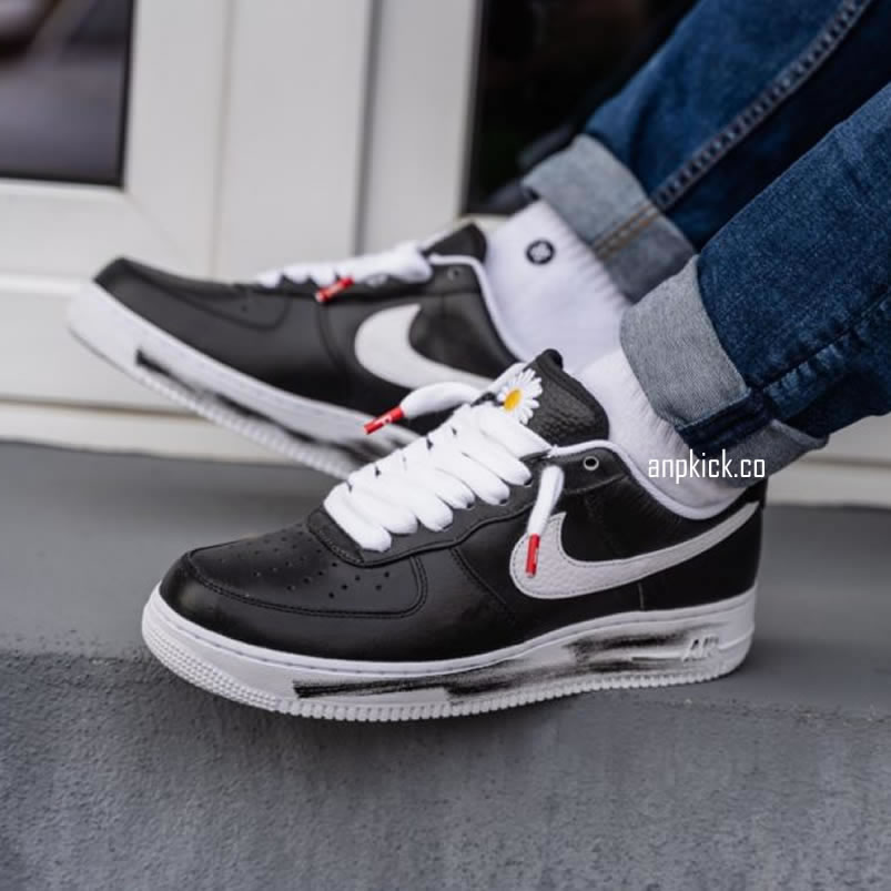 Peaceminusone G Dragon Nike Air Force 1 Low Para Noise On Feet Release Date Aq3692 001 (3) - www.newkick.org Peaceminusone G Dragon Nike Air Force 1 Low Para Noise On Feet Release Date Aq3692 001 (3) - www.newkick.org