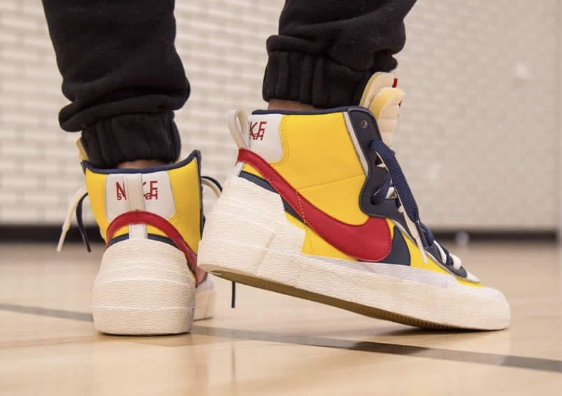 Sacai Nike Blazer Mid On Feet Navy Blue Bv0072 001 Yellow Bv0072 700 (2) - www.newkick.org Sacai Nike Blazer Mid On Feet Navy Blue Bv0072 001 Yellow Bv0072 700 (2) - www.newkick.org