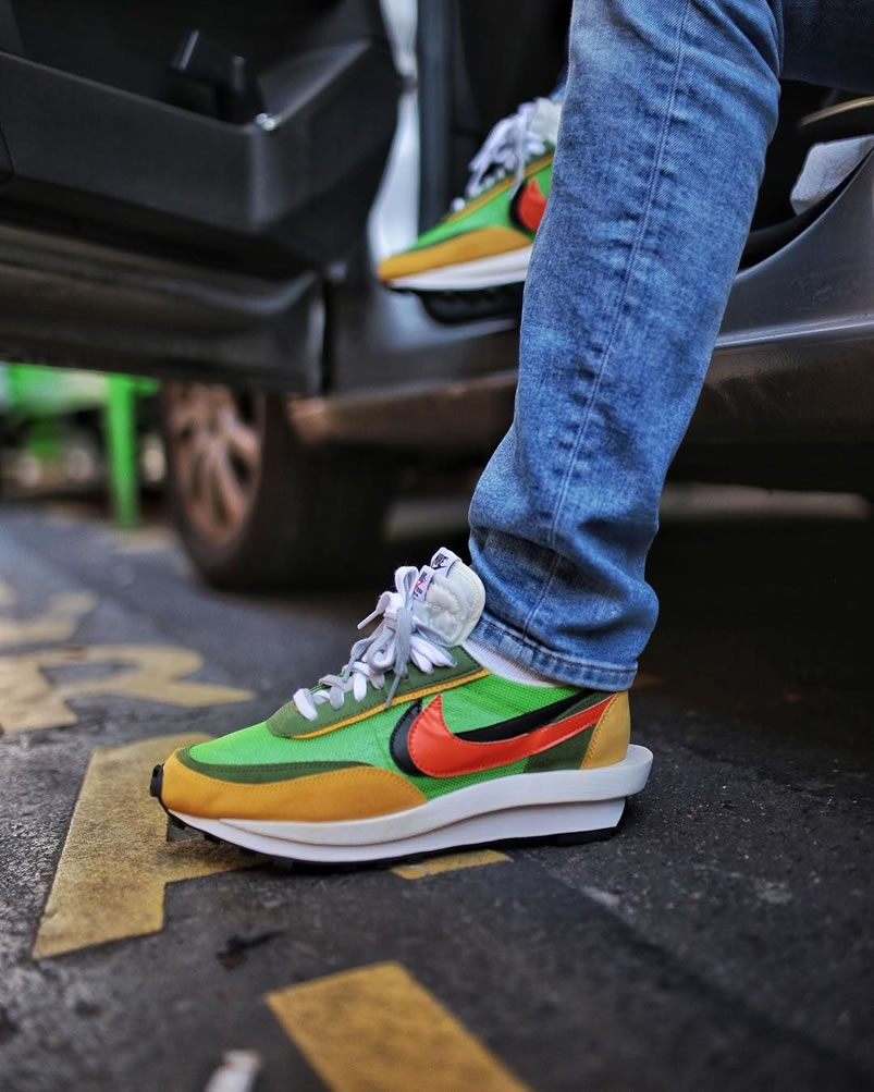 Sacai Nike Ldv Waffle Green On Feet Bv0073 300 (7) - www.newkick.org Sacai Nike Ldv Waffle Green On Feet Bv0073 300 (7) - www.newkick.org